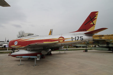 F 86 Sabre " C5-175 "  Spanish Air Force -3