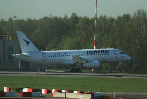 Superjet 100-95B " RA-89077 "  IRAERO -2