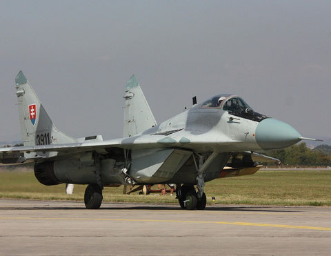 MiG 29 3911-8