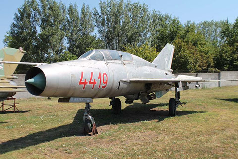 MiG21U 4419-2