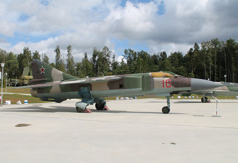 MiG 23MLD " 16 "  Russian Air Force -2