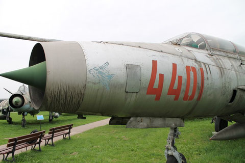 MiG21 4401-2