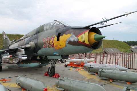 SU22M4 3713-3