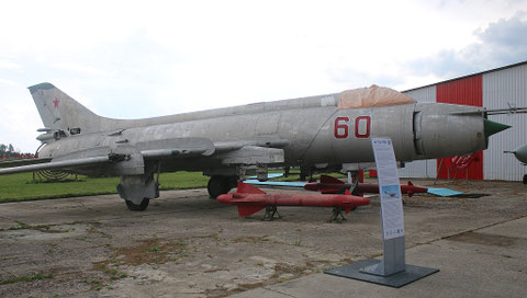 SU 17M " 60 "  - 11