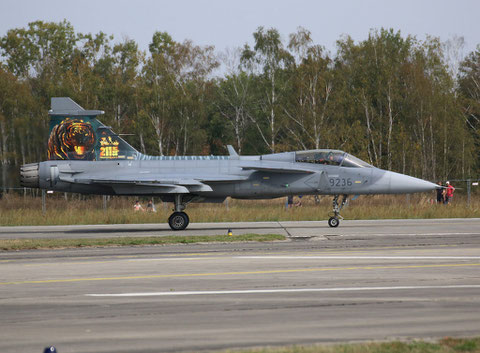 Jas 39C " 9236 " Czech Air Force -5