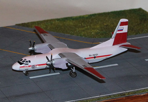 AN 26B " RA-26131 " Aeroflot  Eastern Express  1/144-6