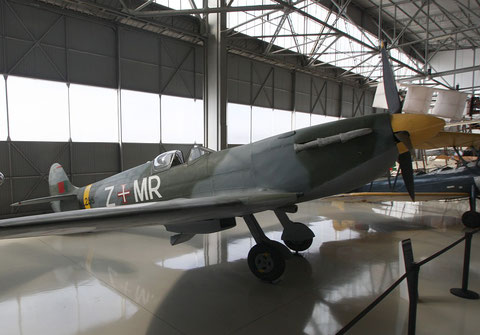 Spitfire HF Mk.IXc " ML225 " -2