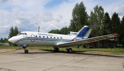 JAK 40  " RA-87500 "  Albatros Aero -1