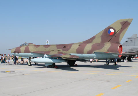 SU 7BM " 5320 " Czech Air Force -3