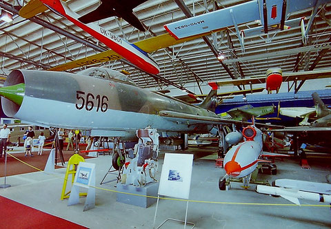 SU 7BM " 5616 " Czech Air Force -1