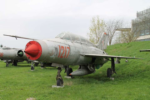 MiG21U 1217-2