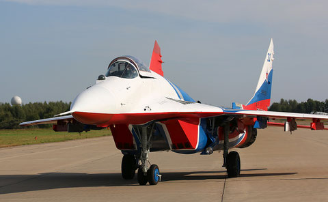 MiG 29C  " 32 "  RF-91925 Воздушно-космические силы   ( ВКС ) Россия -1