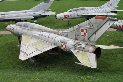 MiG21U 1217-3