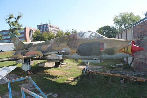 SU 22M4 " 600 " NVA -3