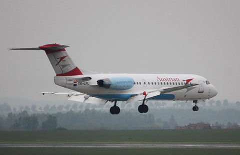 Fokker70 OE-LFL-2