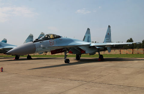 SU 35S " 61 "  RF-81752  Russian Air Force -1