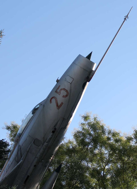 MiG21 25-2