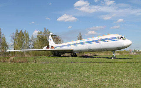 IL 62M  " RA-86507 "  Magadan Airlines -2