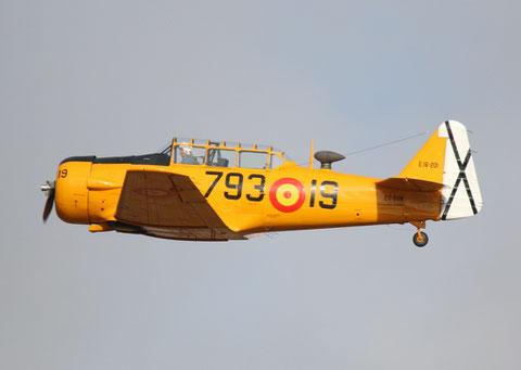 T-6G Texan " EC-DUN "  Fundación Infante de Orleans -2