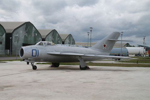 MiG 17  " 01 "  Russian Air Force -1