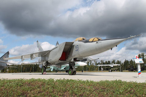 MiG 25PU " 53 " Russian Air Force -3