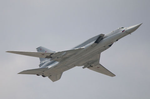 TU 22M3 " 16 "  RF-94144 Russian Air Force -1