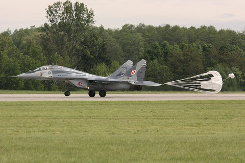 MiG29UB 42-5