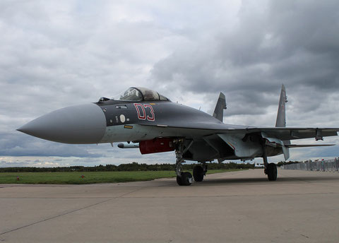 SU 35S " 03 "  RF-95242  Russian Air Force -5