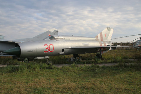 MiG 21R  " 30 " -1