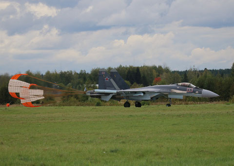 SU 35S " 03 "  RF-95242  Russian Air Force -1