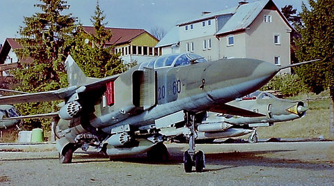 MiG 23UB " 109 "   20 60  NVA -2