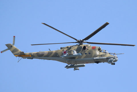 MI 24P " 27 "   RF-92501  Russian Air Force -1