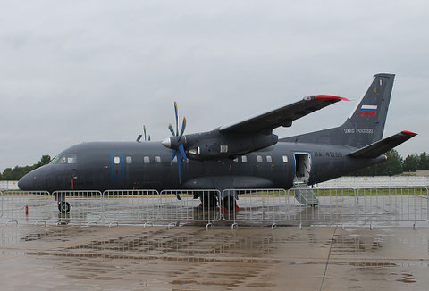 An 140-100 " RA-41260 " Russian Air Force -2