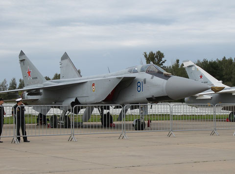 MiG 31BM " 81 "  RF-90913 Russian Air Force -3