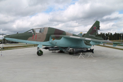 SU 25TM " 11 "  Russian Air Force -2