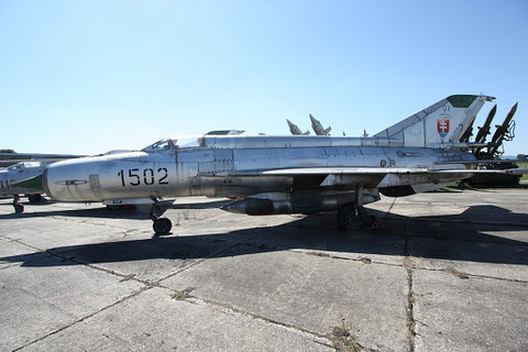 MiG 21R " 1502 " Slovak Air Force -2