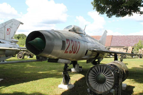 MiG21F13 2307-2