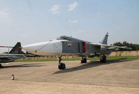 SU 24M " 40 "  RF-92245 Воздушно-космические силы ( ВКС ) Россия -4