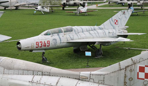 MiG21UM 9349-3