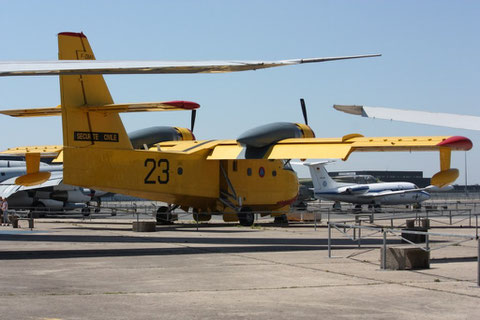 CL-215 F-ZBAY-2