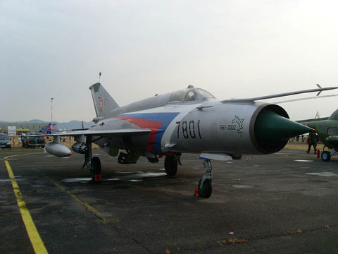 MiG21 8701-2