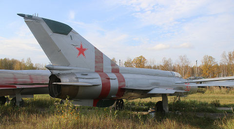 MiG 21R  " 30 " -2