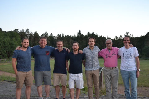 v. l. n. r.: Benjamin Gogolin, Theo Papadopoulos, Rainer Grüner, Torben Buhl, Christian Seufert, Berthold Becker, Dominic Jonas