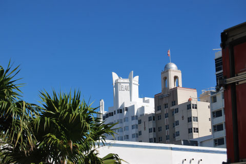 Art Deco Building Crowns Miami Beach Photography By Heidi Mergl Architect