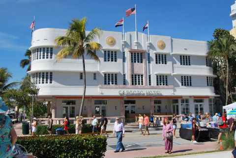 Art Deco Building Miami Beach Photography By Heidi Mergl Architect