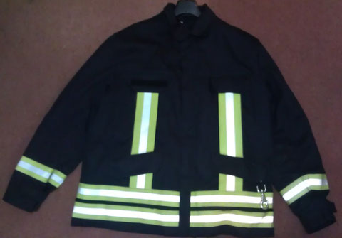 Die Feuerwehr-Einsatzjacke gehört zur Grundausstattung der Gutendorfer Einsatzabteilung.