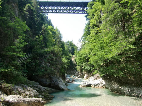 Eisenbahnbrücke, Schlitzaschlucht, Tarvis, Alpe Adria Trail