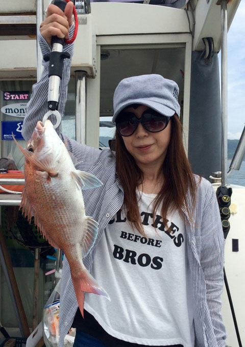 お母さん　朝一から55㎝ナイスfishお見事でした！