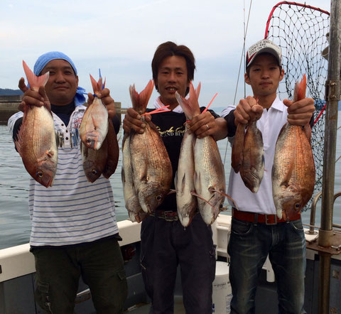 M・Y様　5Fishお見事でした！（持ちきれなくて4Fish)(≧◇≦)　N様初タイラバ3Fishお見事でした！　皆さん（オートリリースも結構ありましたが）(≧◇≦)　最後まで巻き*2お疲れ様でした。