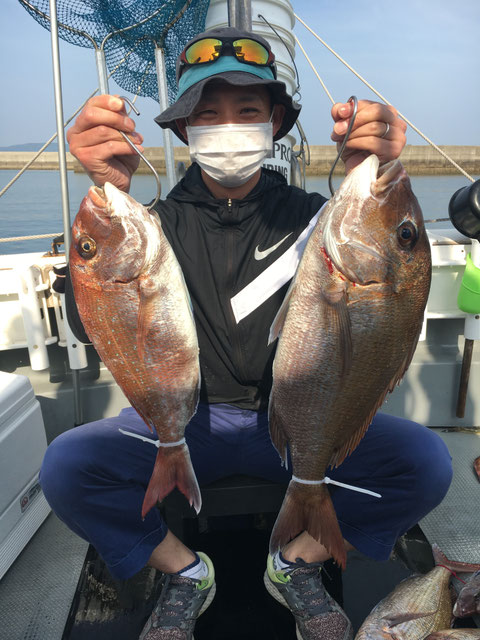 タイラバ初挑戦、初ヒットが60‼お見事‼持ってます(^^)/